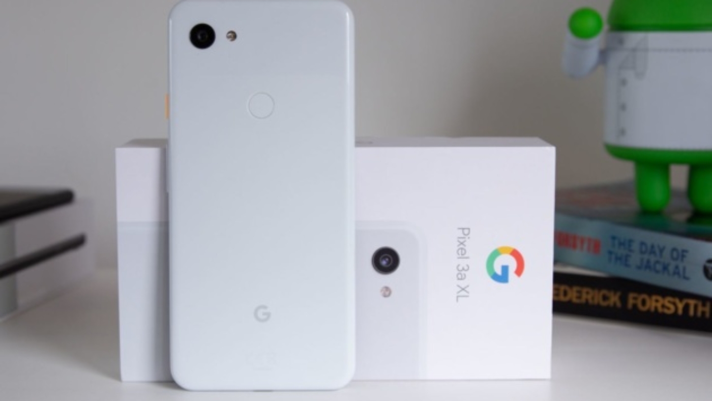 147939-phones-review-google-pixel-3a-xl-review-image1-ybckvvc7yl-630x420